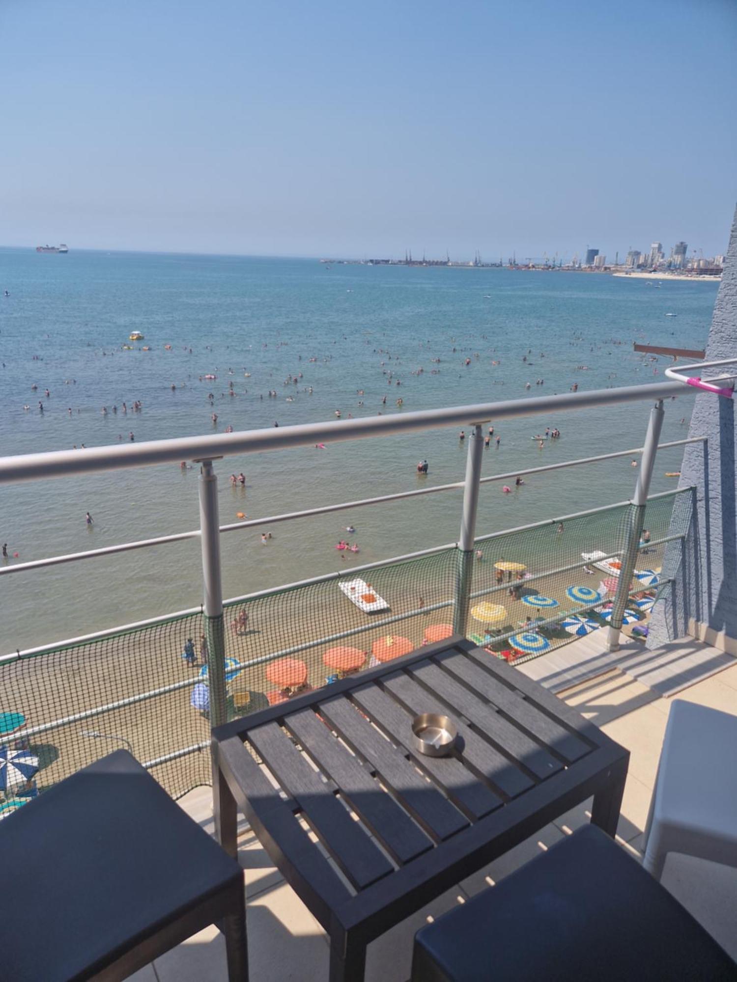 Holiday Apartments 5 Durrës Exteriör bild